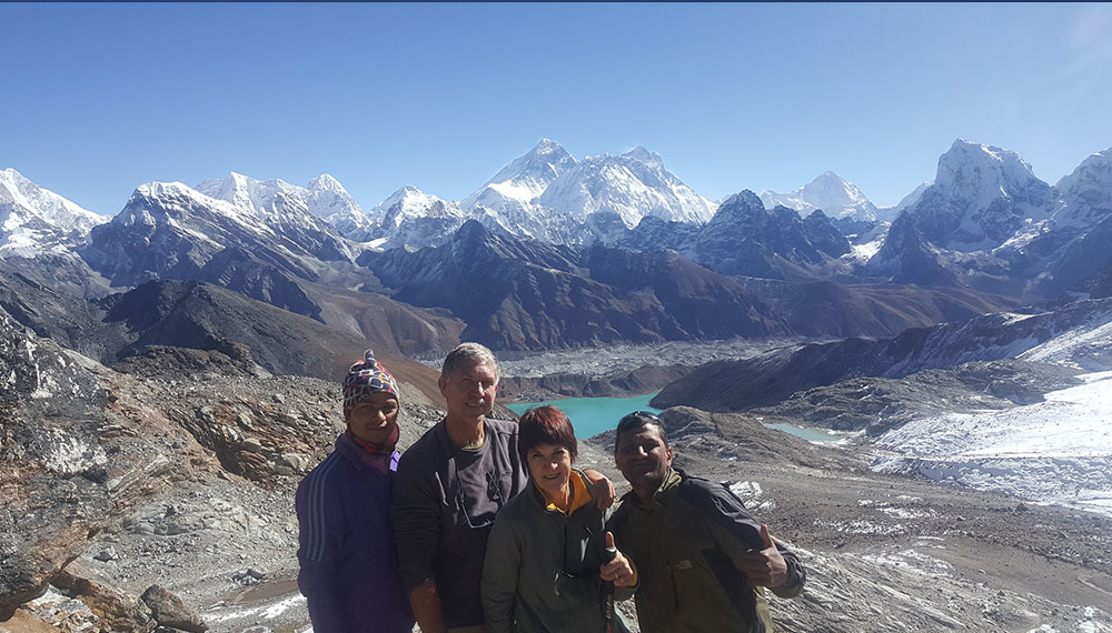 Mount Everest (8848m) from Renjo La